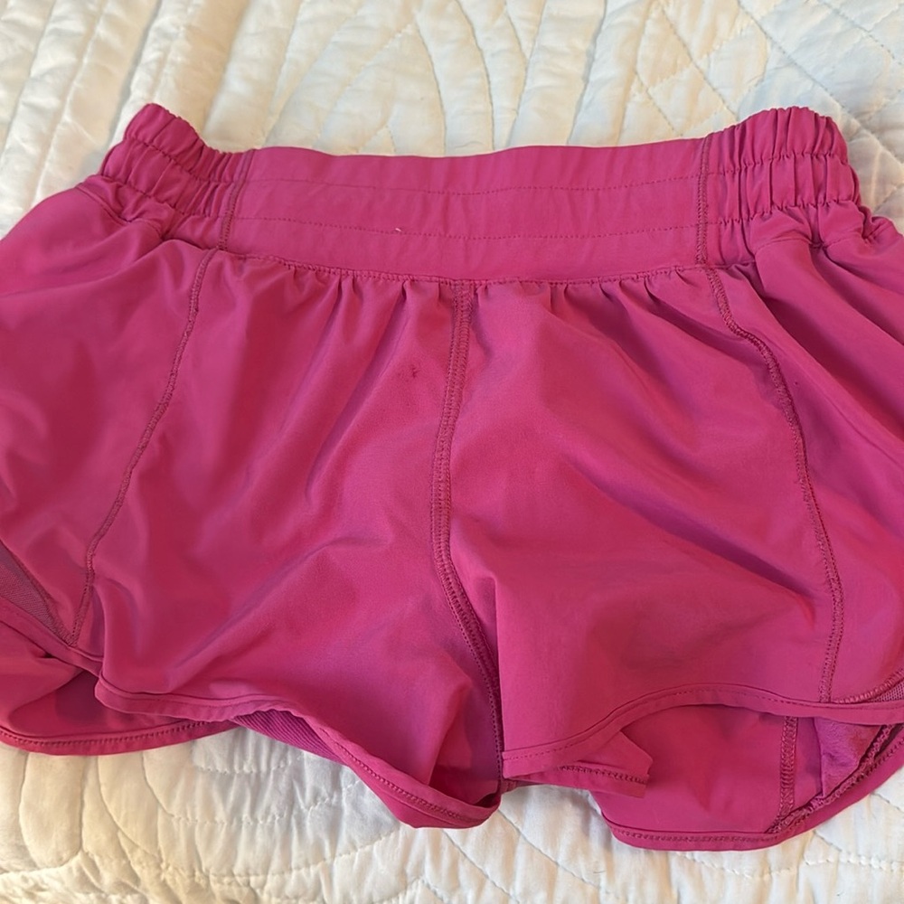 lululemon hotty hot shorts